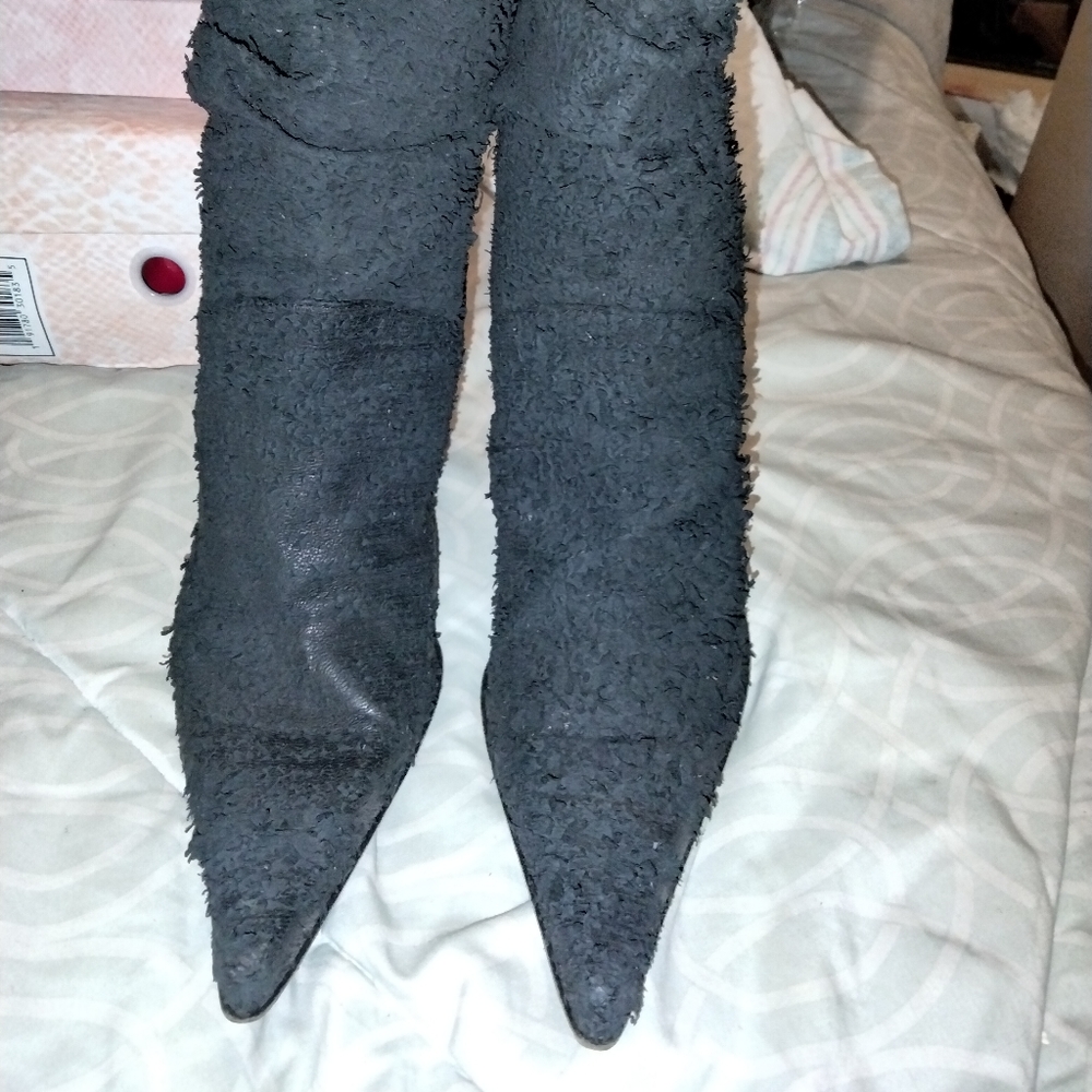 Dibrera hand-scraped, leather, black boots